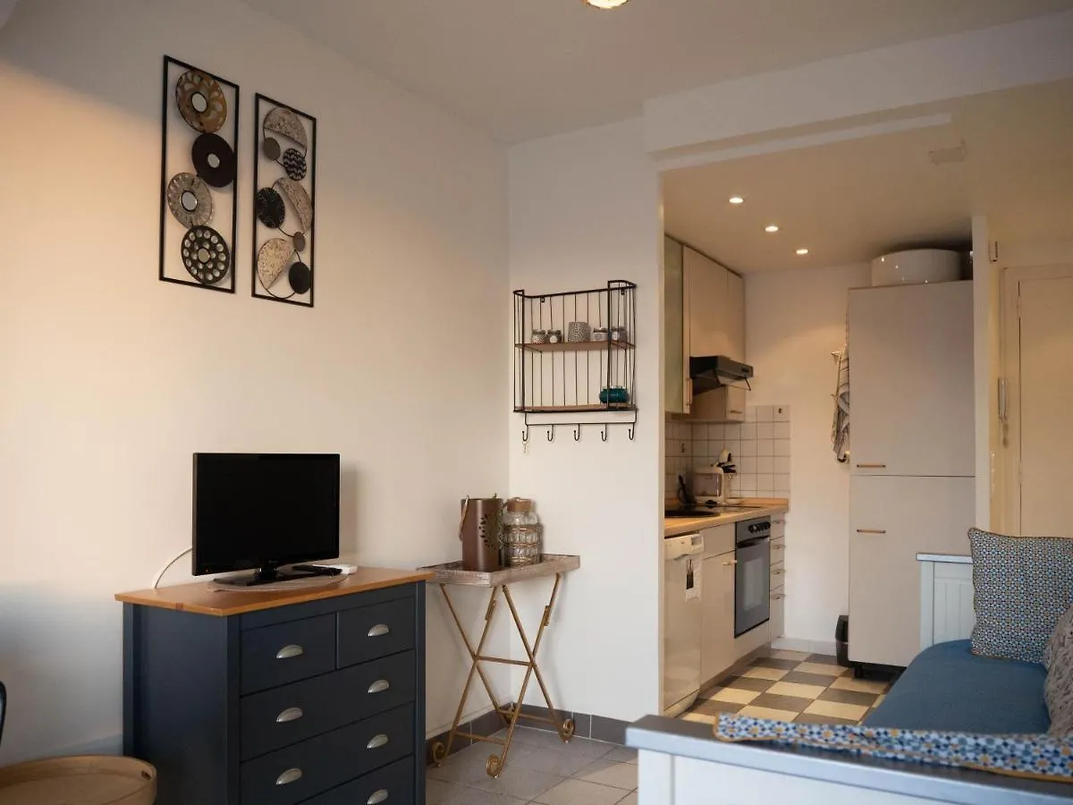 Catalunya Apartament Per 4 Persones En Edifici Del Passeig Maritim Amb Vistes Sobre La Vall D'Aro Platja d'Aro 0*,  Spain