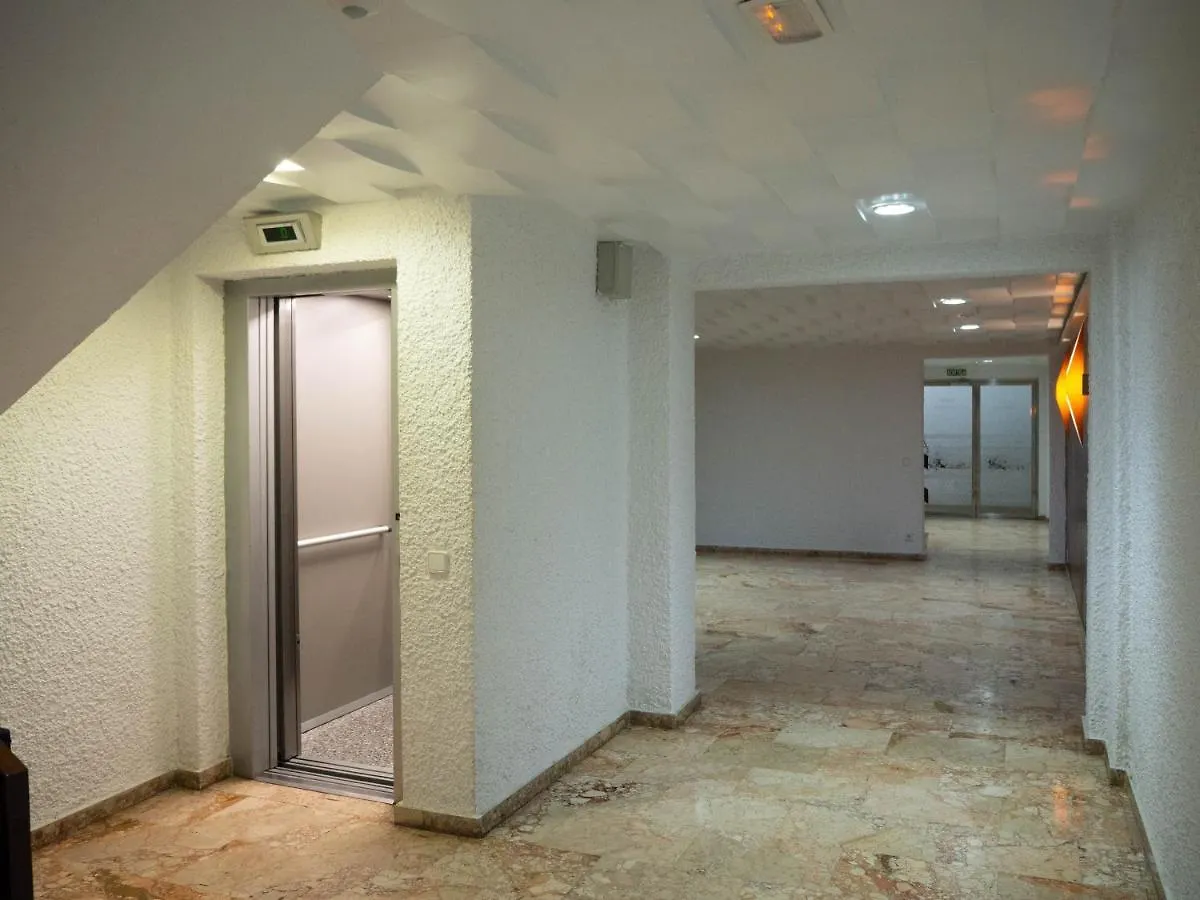 Catalunya Apartament Per 4 Persones En Edifici Del Passeig Maritim Amb Vistes Sobre La Vall D'Aro Platja d'Aro Apartment