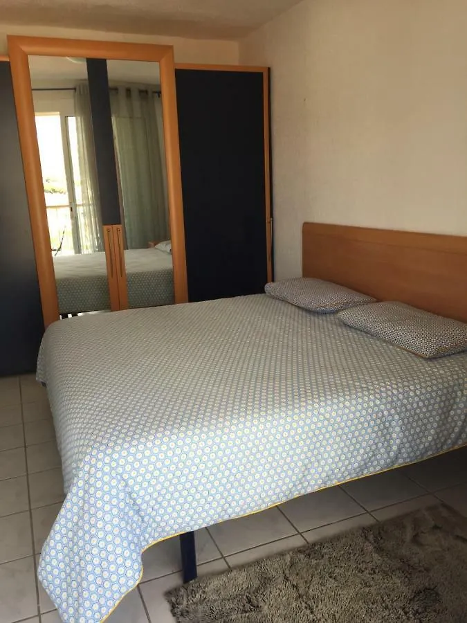 Catalunya Apartament Per 4 Persones En Edifici Del Passeig Maritim Amb Vistes Sobre La Vall D'Aro Platja d'Aro